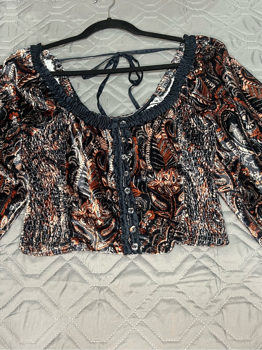 Free People Paisley Velvet Smocked Balloon sleeves Crop Top size s